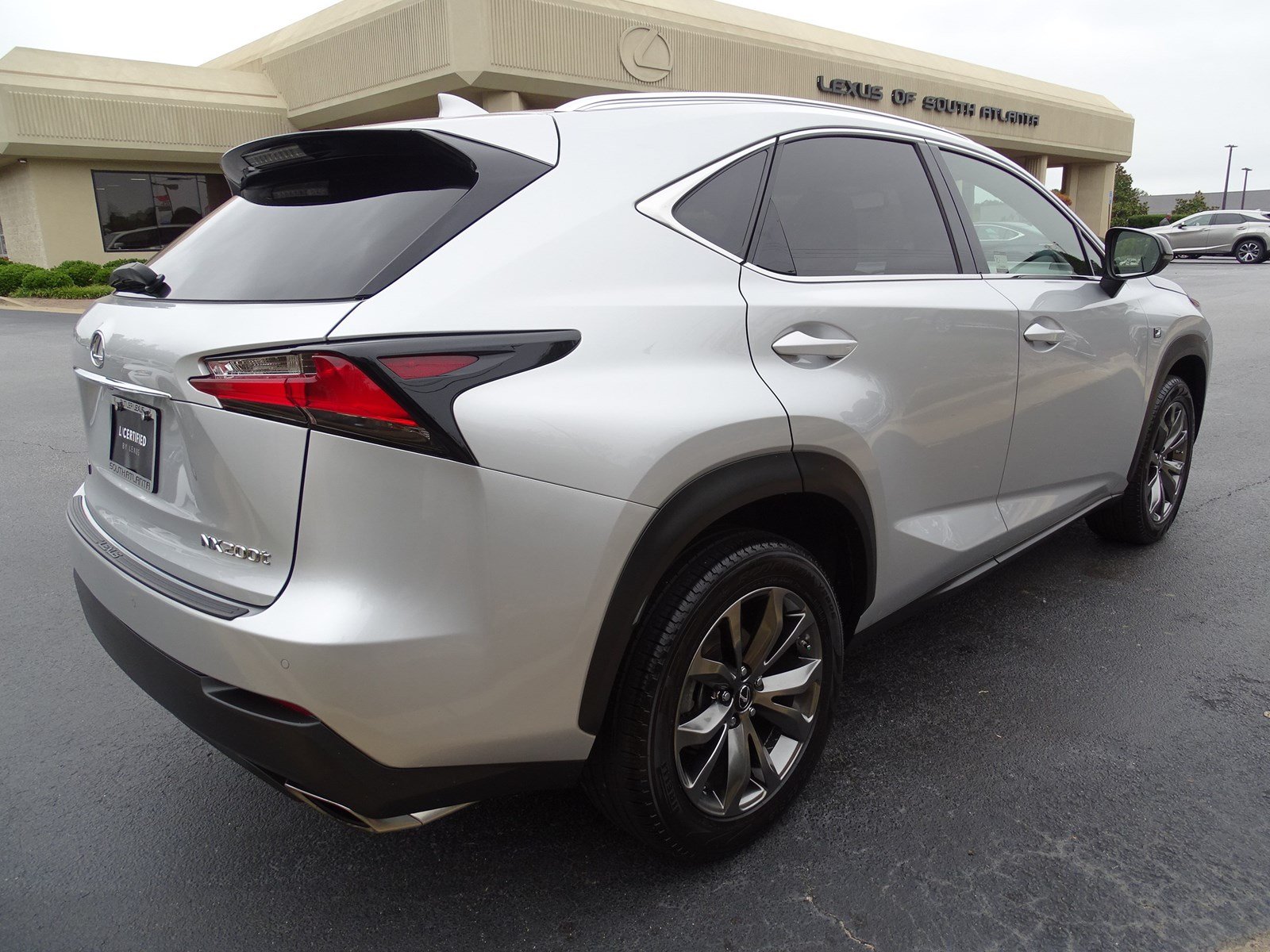 Lexus nx 200t 2016